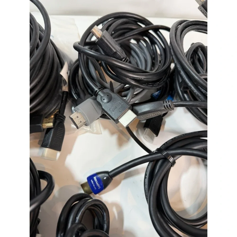 Lot of 35 Assorted HDMI Cables, Various Lengths and colors (Black, Gray, White)